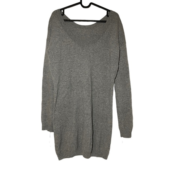 COPY - 𝅺T. Babaton Knitted Sweater Dress size S - Picture 3 of 7